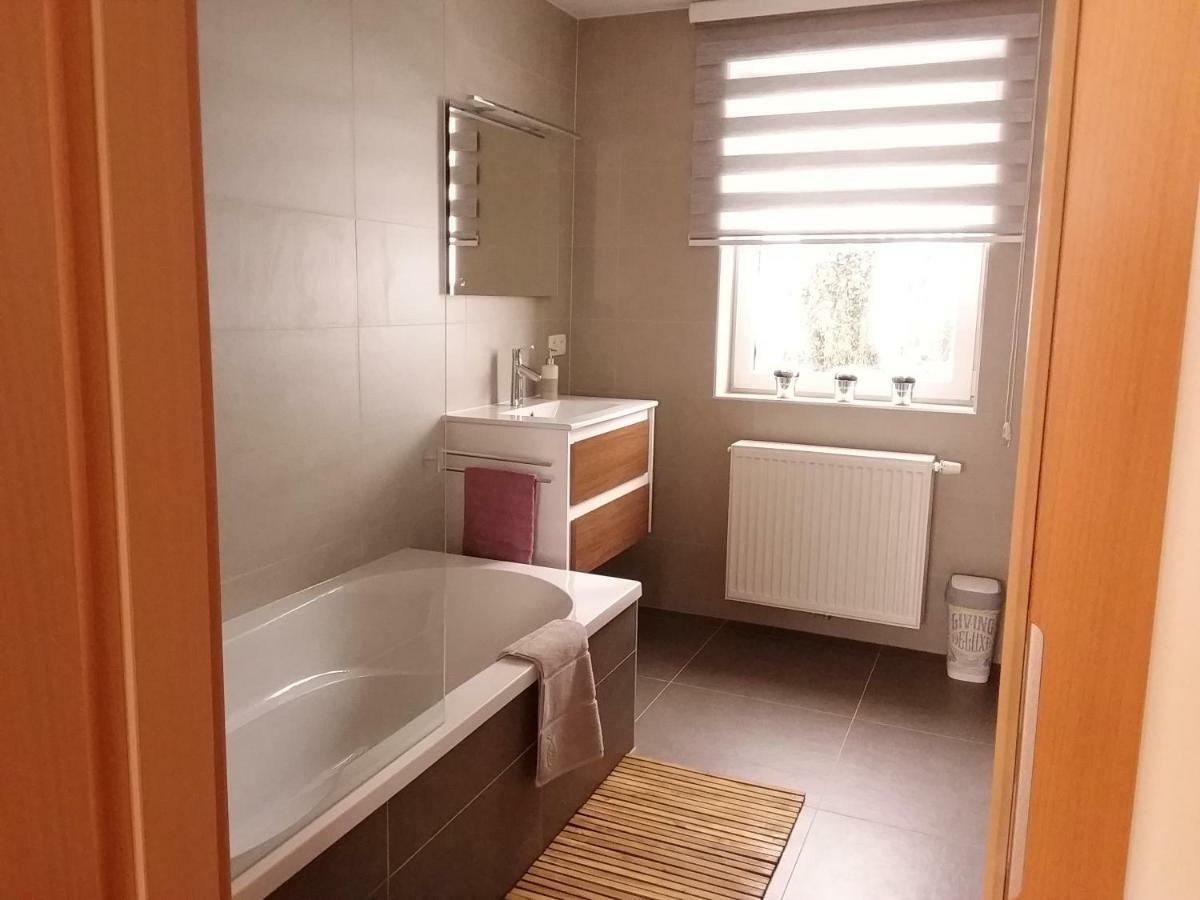 וואימס Welcome Guesthouse מראה חיצוני תמונה